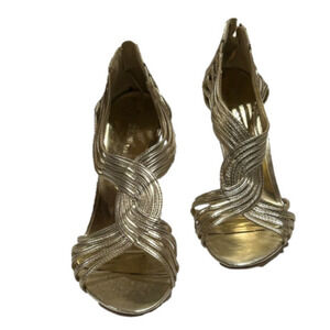 Le chateau peep toe zipper ankle 4 1/2” high heel shoe 8